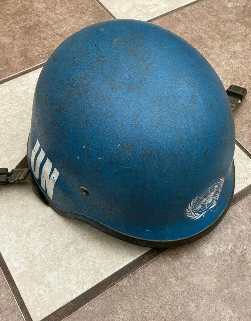 UN Blue Schuberth Combat Helmet made with Kevlar (1990s UNOSOM KFOR) (6824)