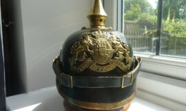 WW1 Bavarian Leather Pickelhaube Helmet (5764)